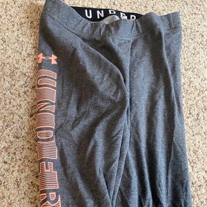 UA Capri workout pants